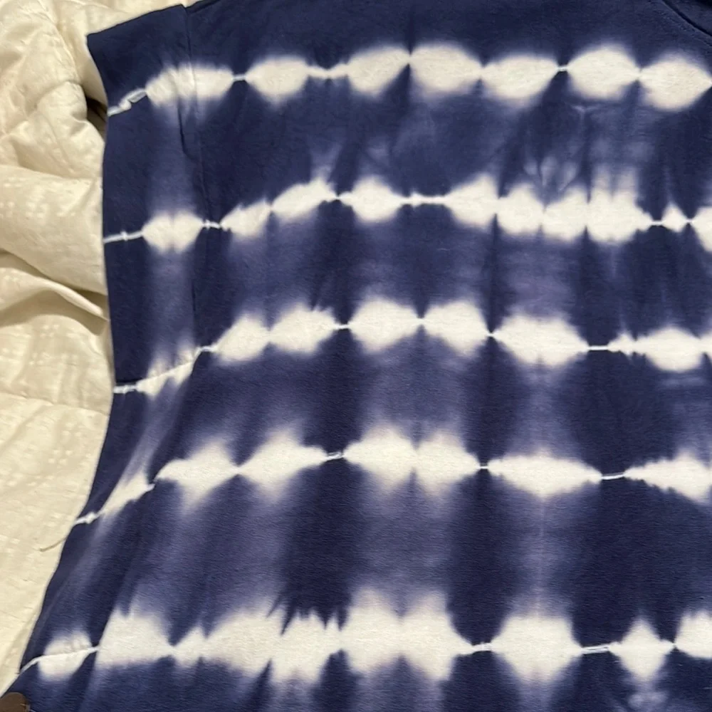 New Directions Navy and‎ White Tie-Dye Hoodie